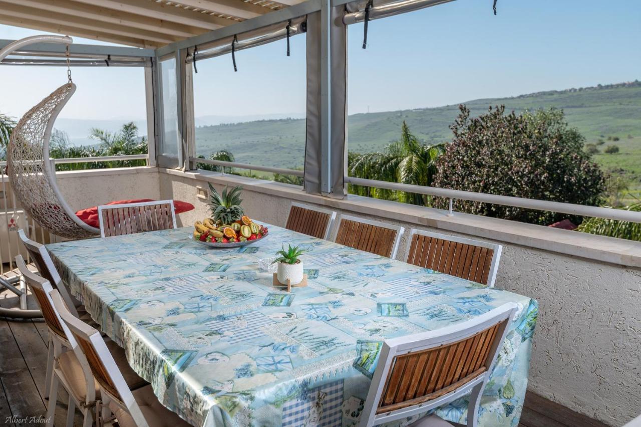 Villa Ahavtia - לזוגות ומשפחות Had Nes Exterior foto
