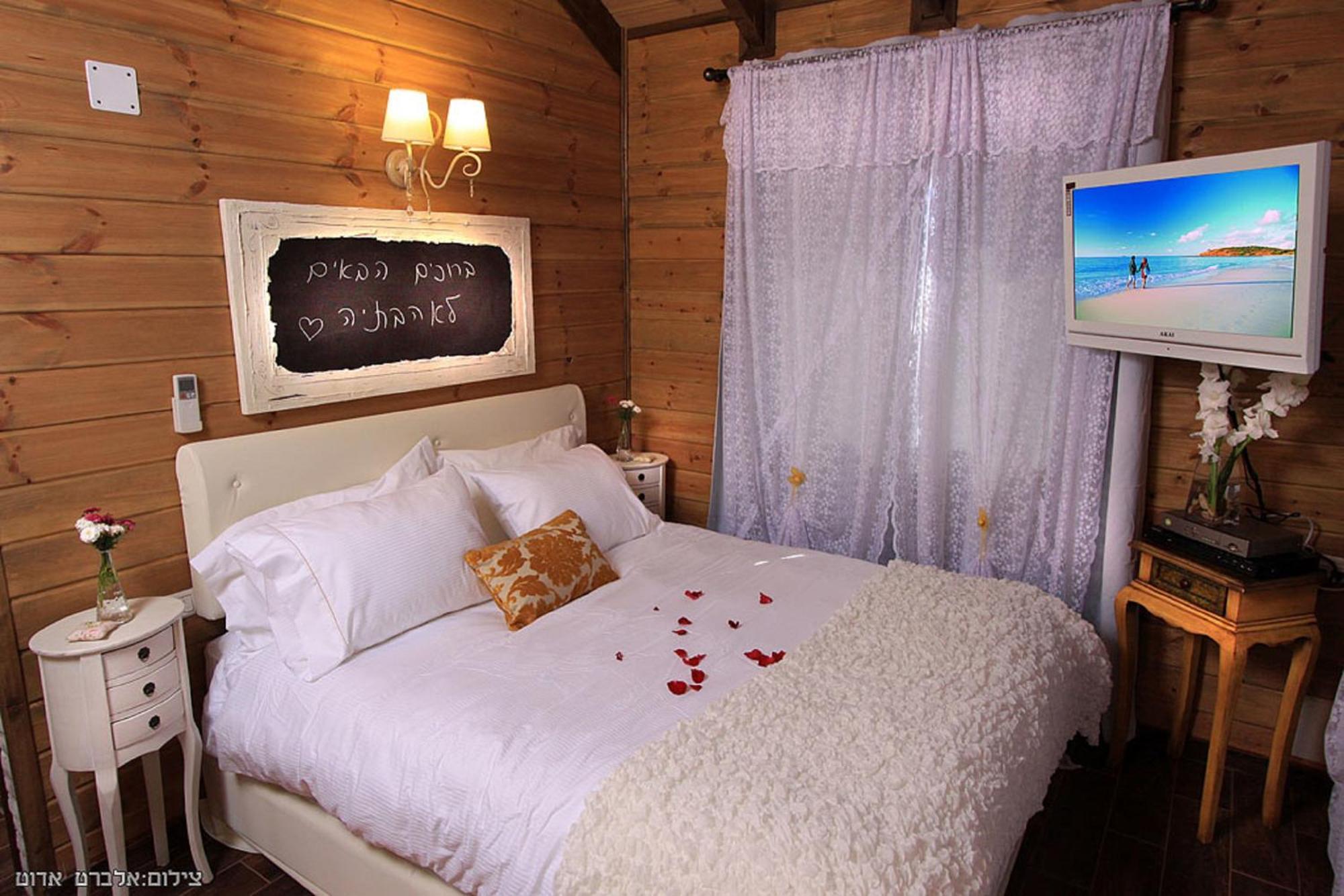 Villa Ahavtia - לזוגות ומשפחות Had Nes Zimmer foto